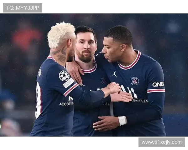 环球足球奖年度最佳俱乐部主席纳赛尔当选引领巴黎再攀巅峰欧洲赛场